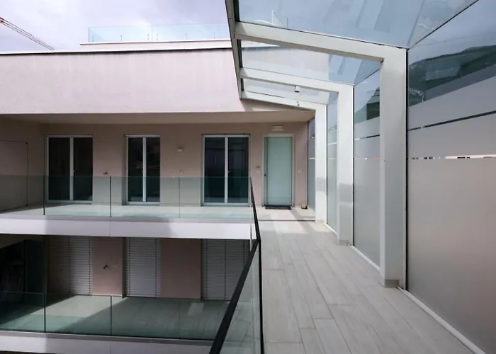 Sweethome Museo - Con Garage Apartment